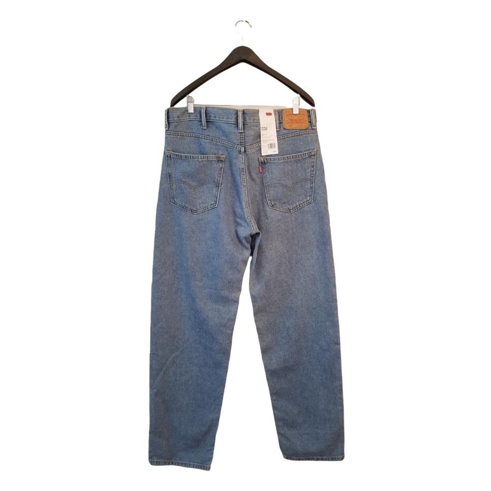 Levi's 550 Jeans Relaxed Fit Tapered Leg Men's Size 38x34 Light Blue